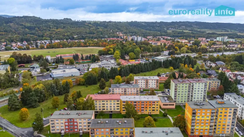 Prodej bytu 2+1, Mariánské Lázně, Za Tratí, 64 m2