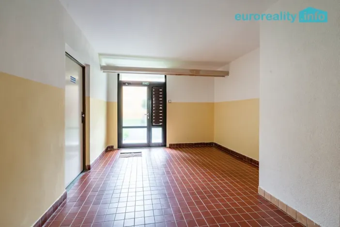 Prodej bytu 2+1, Mariánské Lázně, Za Tratí, 64 m2