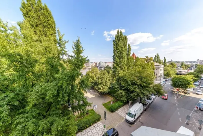 Pronájem bytu 2+1, Praha, Janáčkovo nábřeží, 72 m2