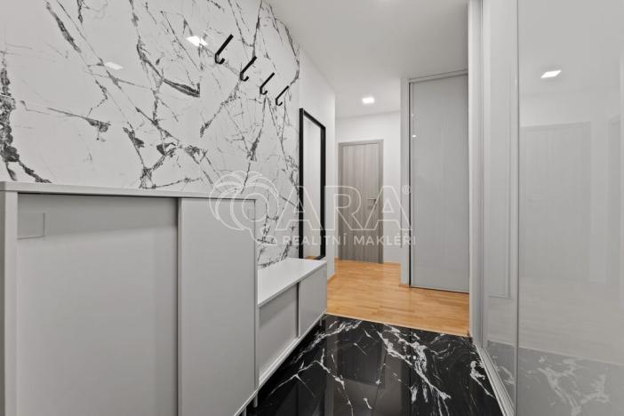 Prodej bytu 3+kk, Vestec, Ve Stromkách, 67 m2