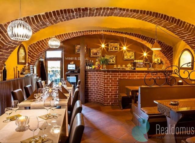 Pronájem restaurace, Český Krumlov, Horní, 150 m2
