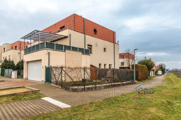 Prodej bytu 3+kk, Praha, Špeciánova, 74 m2