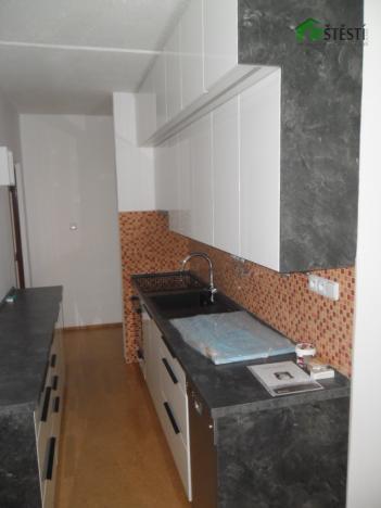 Pronájem bytu 3+1, Třebíč - Borovina, Okružní, 62 m2