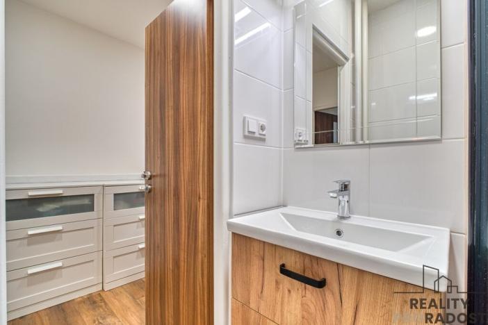 Pronájem bytu 3+kk, Karviná, Čajkovského, 53 m2