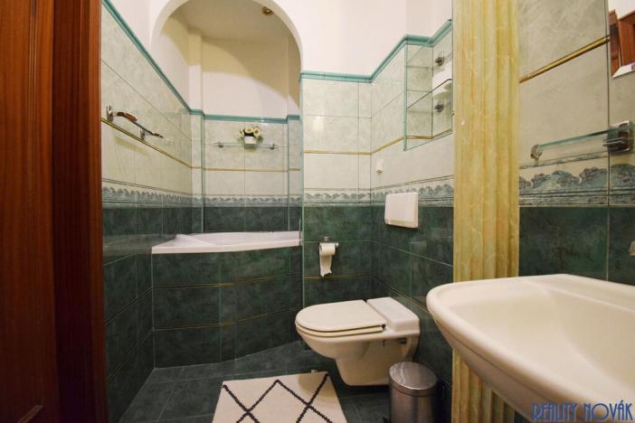 Pronájem bytu 2+1, Praha - Žižkov, Blodkova, 74 m2