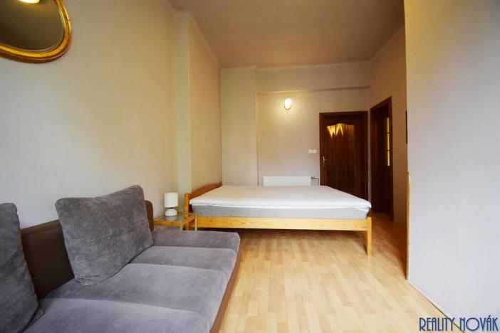 Pronájem bytu 2+1, Praha - Žižkov, Blodkova, 74 m2