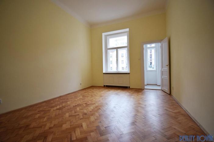 Pronájem bytu 3+1, Praha - Vinohrady, Korunní, 105 m2