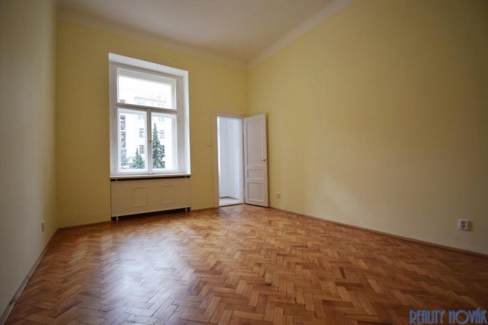 Pronájem bytu 3+1, Praha - Vinohrady, Korunní, 105 m2