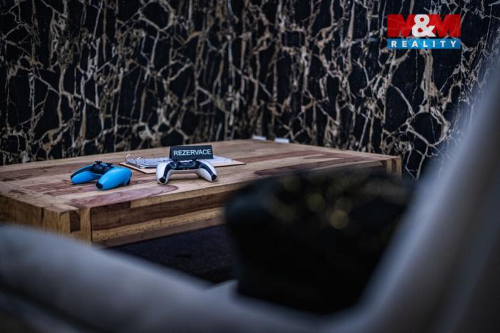 Pronájem restaurace, Benešov, Nádražní, 107 m2