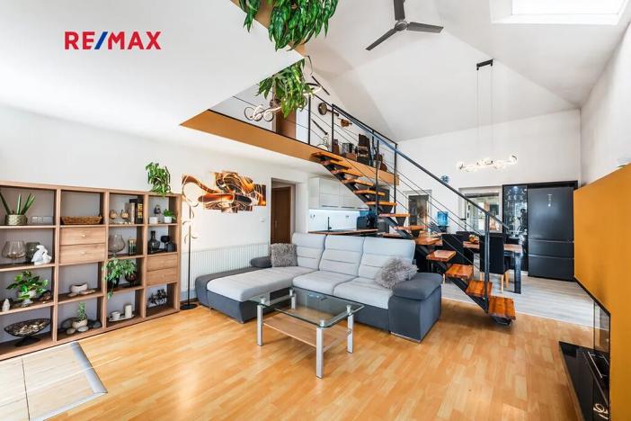 Prodej rodinného domu, Jabloňov, 154 m2