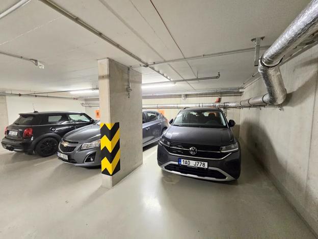 Pronájem bytu 2+kk, Praha - Libeň, U libeňského pivovaru, 50 m2