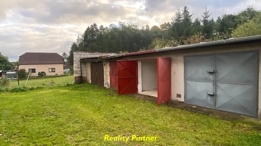 Pronájem garáže, Příbram, Třemošenská, 21 m2