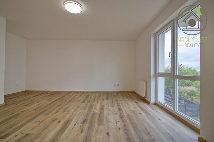 Pronájem bytu 2+kk, Jesenice, Cedrová, 69 m2