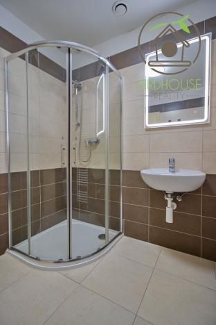 Pronájem bytu 2+kk, Jesenice, Cedrová, 69 m2