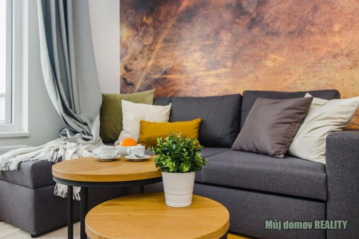 Pronájem bytu 2+kk, Praha - Hloubětín, Laponská, 49 m2