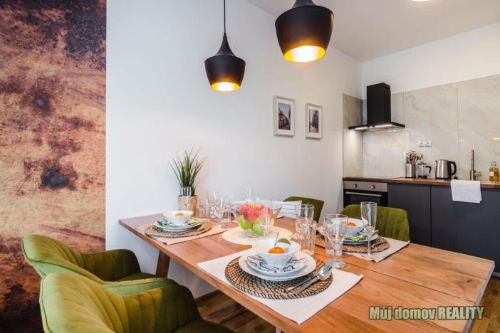 Pronájem bytu 2+kk, Praha - Hloubětín, Laponská, 49 m2