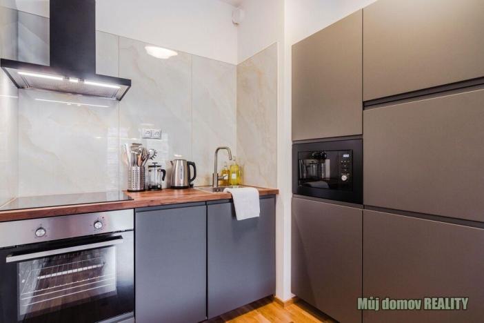 Pronájem bytu 2+kk, Praha - Hloubětín, Laponská, 49 m2