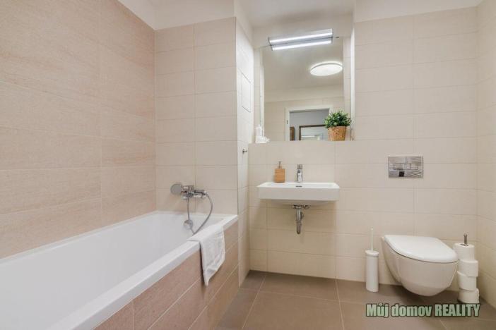 Pronájem bytu 2+kk, Praha - Hloubětín, Laponská, 49 m2