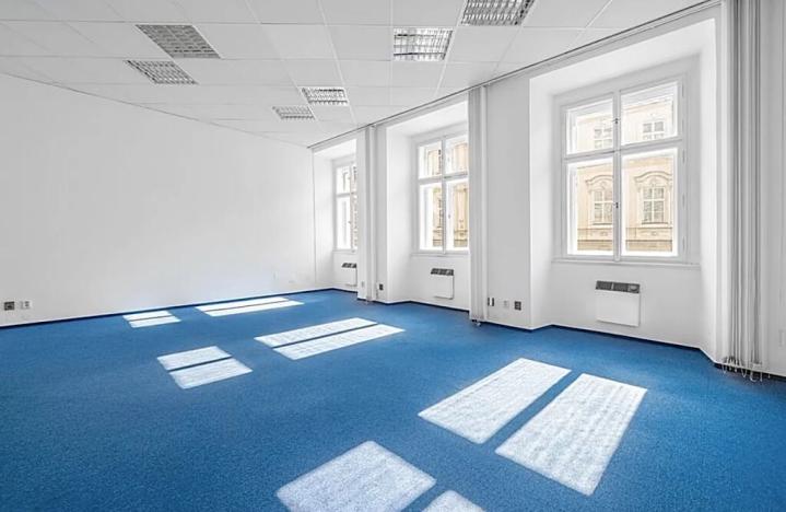 Pronájem kanceláře, Praha, 400 m2