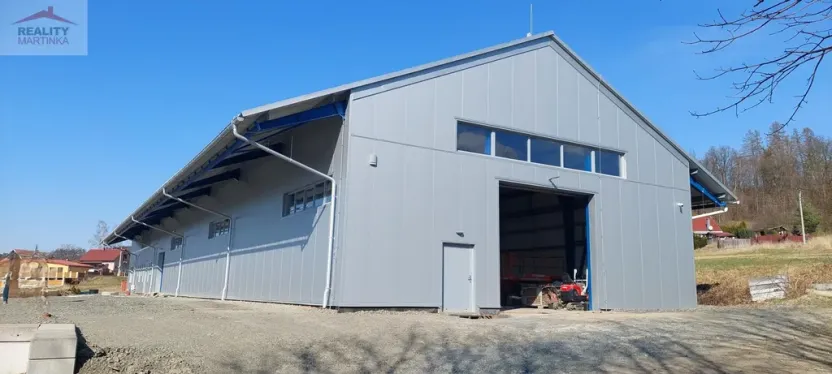 Prodej výrobních prostor, Valašské Meziříčí - Bynina, 820 m2