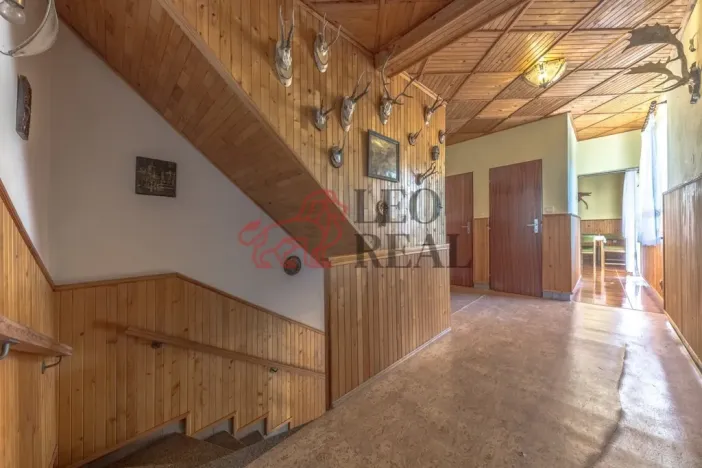 Prodej rodinného domu, Rovensko pod Troskami, Růžová, 250 m2