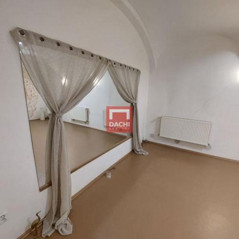 Pronájem komerční nemovitosti, Olomouc, Šemberova, 99 m2