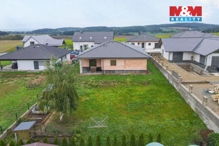 Prodej rodinného domu, Luženičky - Luženice, 124 m2