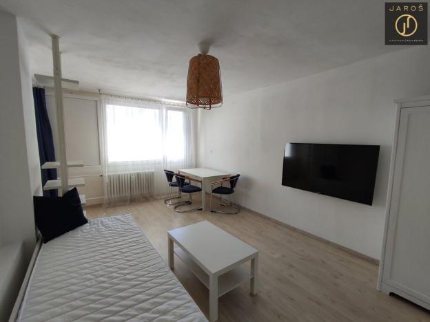 Pronájem bytu 1+kk, Slaný, Na Vavřinci, 34 m2