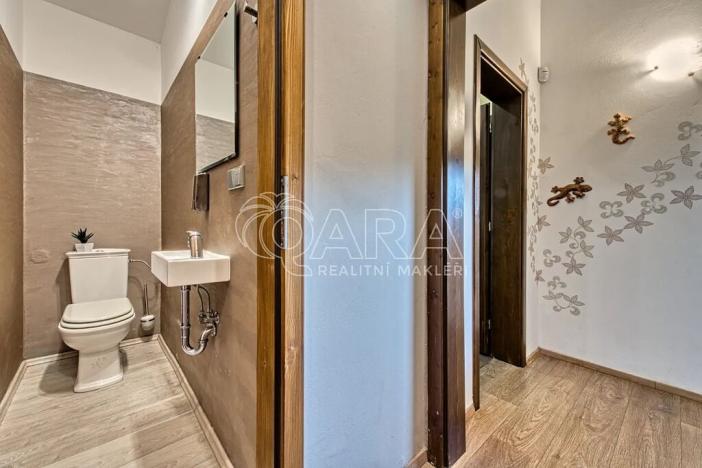 Prodej rodinného domu, Vrchlabí, 429 m2