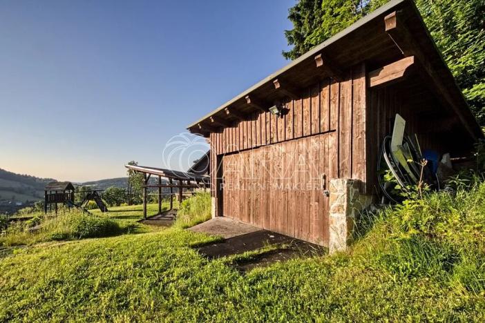 Prodej rodinného domu, Vrchlabí, 429 m2