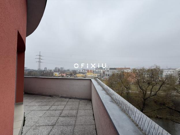 Pronájem kanceláře, Brno, Klíčova, 120 m2