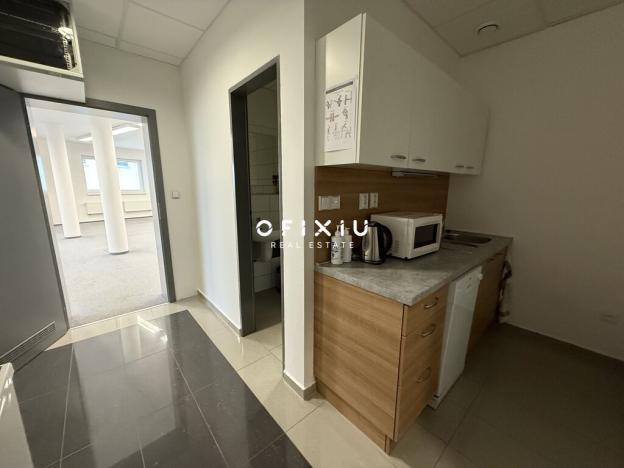 Pronájem kanceláře, Brno, Klíčova, 120 m2