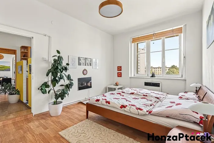 Prodej bytu 2+1, Praha - Strašnice, Kralická, 52 m2