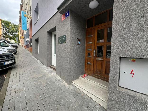 Pronájem bytu 3+1, Ústí nad Labem - Ústí nad Labem-centrum, Horova, 83 m2