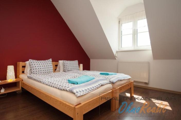 Pronájem ubytování, Mikulov, 928 m2