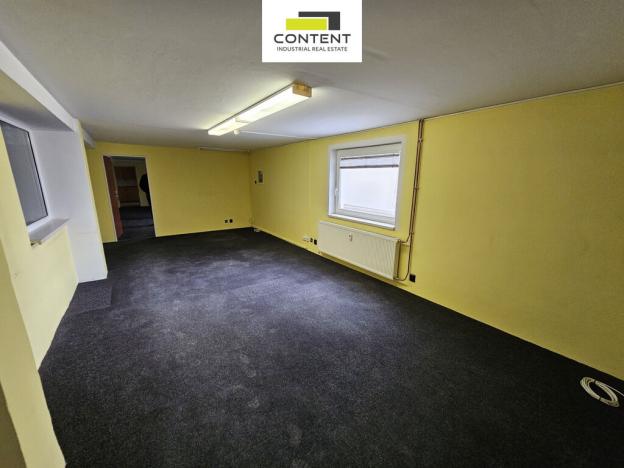 Pronájem skladu, Plzeň - Skvrňany, Domažlická, 2735 m2