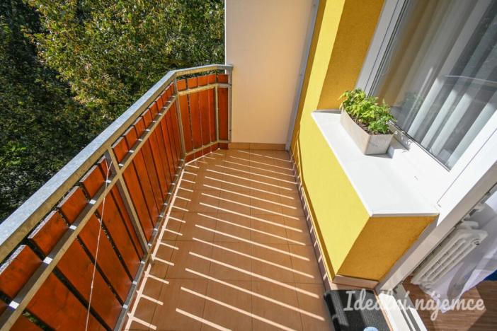 Pronájem bytu 3+1, Rousínov, V Sídlišti, 78 m2