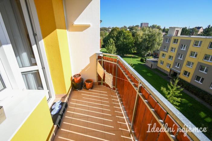Pronájem bytu 3+1, Rousínov, V Sídlišti, 78 m2