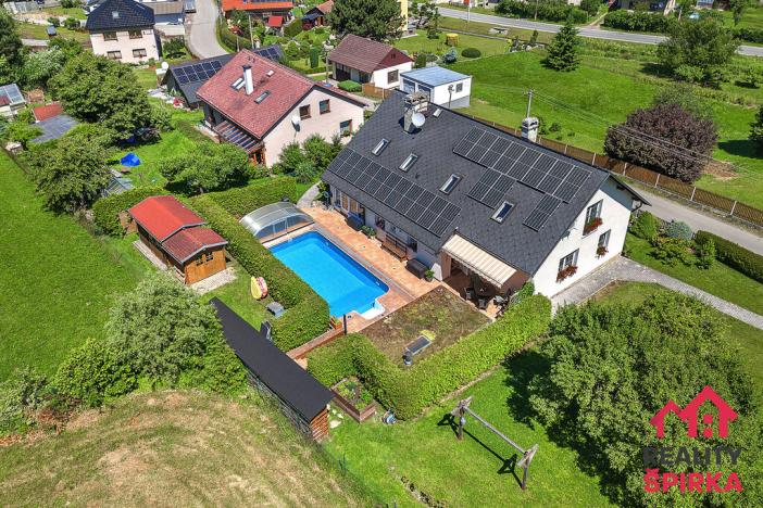Prodej rodinného domu, Dolní Čermná, 233 m2