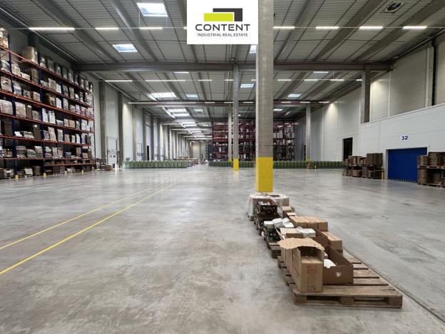 Pronájem výrobních prostor, Hradec Králové - Plotiště nad Labem, Náchodská, 3000 m2