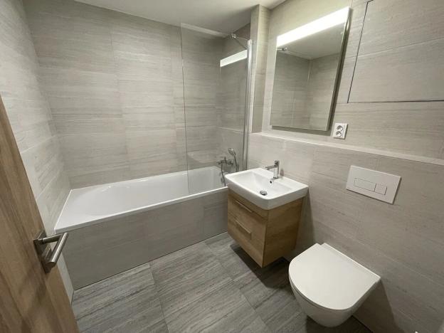 Pronájem bytu 2+kk, Brno, třída Generála Píky, 50 m2