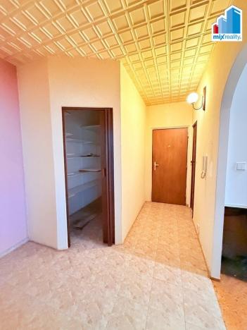 Pronájem bytu 2+1, Nýřany, Komenského, 65 m2