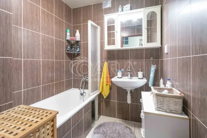 Prodej rodinného domu, Hostín, 173 m2