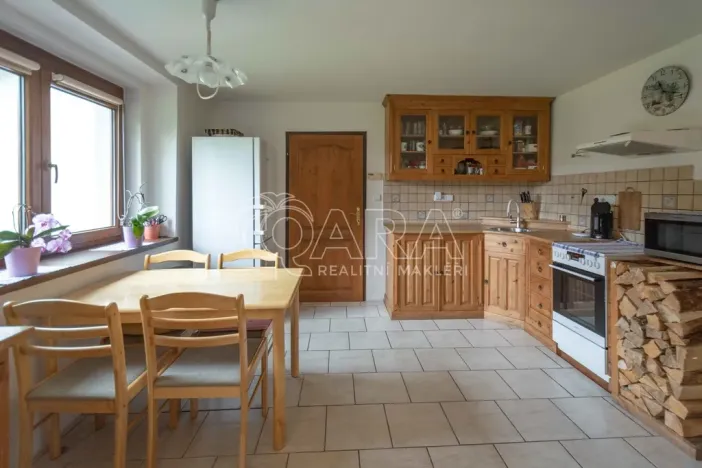 Prodej rodinného domu, Hostín, 173 m2