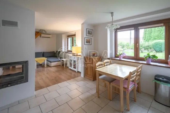 Prodej rodinného domu, Hostín, 173 m2