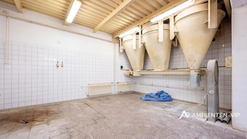 Prodej obchodního prostoru, Újezd u Brna, Nádražní, 901 m2