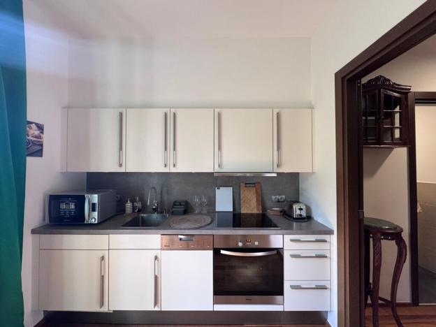 Pronájem bytu 1+kk, Praha - Nusle, K sídlišti, 42 m2