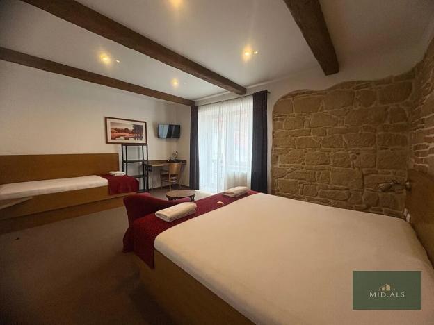 Pronájem bytu 2+kk, Plzeň, Na Roudné, 77 m2