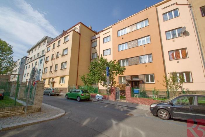 Pronájem bytu 2+kk, Praha - Nusle, Sdružení, 50 m2