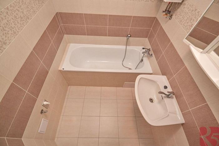 Pronájem bytu 2+kk, Praha - Nusle, Sdružení, 50 m2